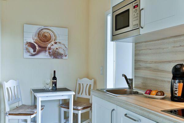 Appartement-5-Mit-Suedbalkon-In-Strandnaher-Lage-Baederstil-Villa-In-Wenningstedt-Sylt Exterior photo